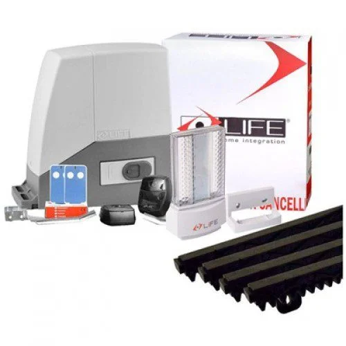 LIFE ACER 600kg sliding gate motor kit with remotes, light and gear racks